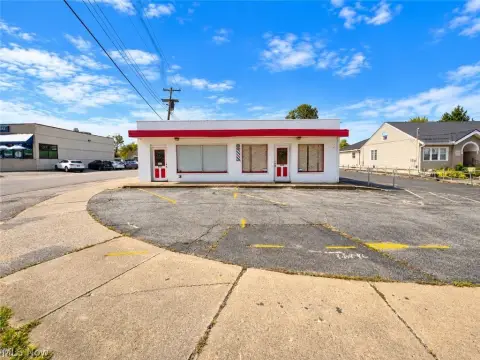 Storefront Building with Basement