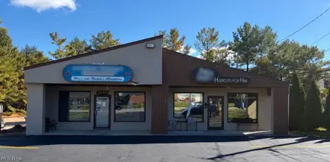 Storefront Space with Private Entrance