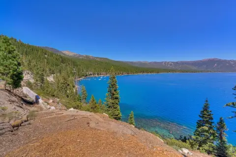 Lakefront Estate Lot