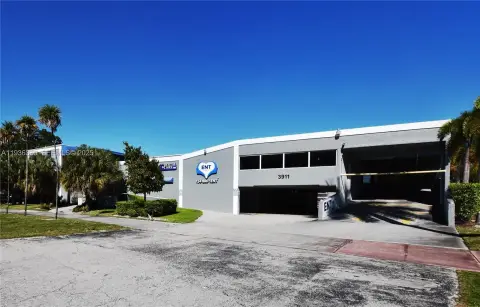 Furnished Office Suites in Hollywood