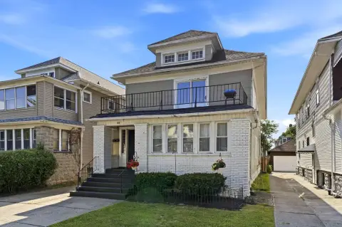 Duplex with Garage