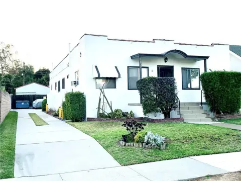 Quadplex with Studio Unit