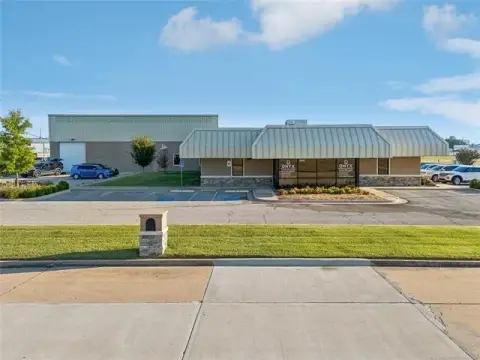 Flex Space with Warehouse