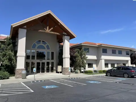 Kennewick Office Space For Sale
