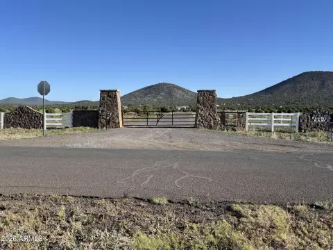 Williams, AZ Horse Property Land