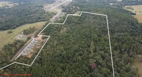 Hallsville Acreage: Versatile Land Opportunity