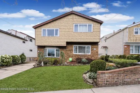 Renovated Three-Bedroom Semi-Attached Home