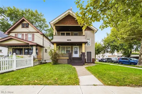 Duplex with Detached Garage