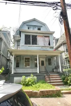 Three-Family Triplex with Basement