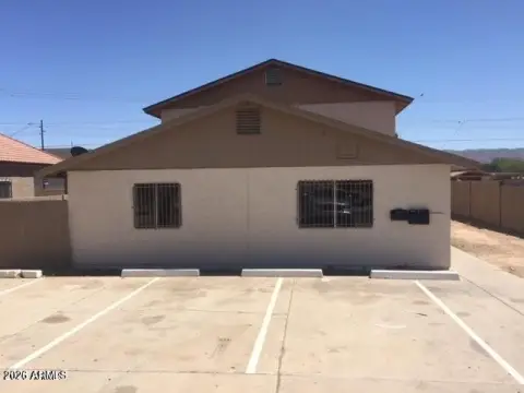 Phoenix Triplex with Strong Income