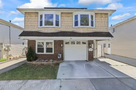 Two-Family Home Near Raritan Bay