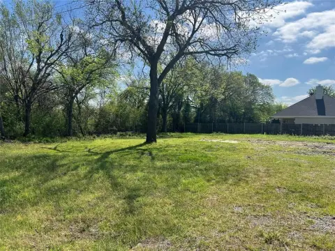 Prime Corner Lot in Forney