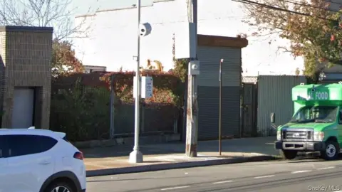 Commercial Land with Boulevard Frontage