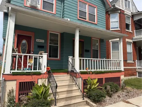 Duplex with Walkout Basement
