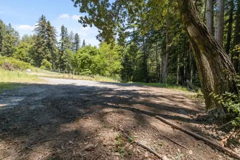 Scenic Boulder Creek Land Parcel