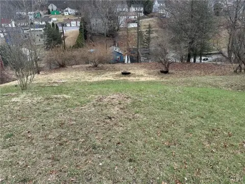 Buildable Lot in Weatherly