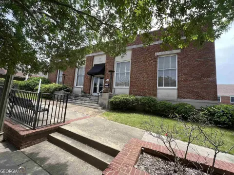 Historic Brick Live-Work Building