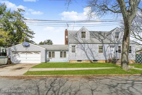 Staten Island Colonial Multi-Family