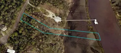 Marsh & Deep Water Lot