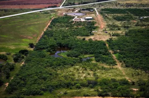 Fenced Recreation and Hunting Tract