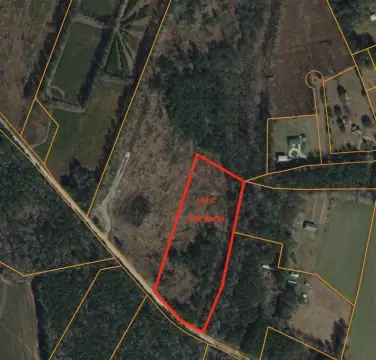 Single-Family Land Parcel