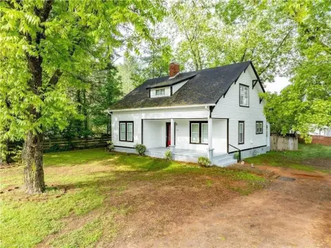 Gainesville Mixed-Use Investment Opportunity