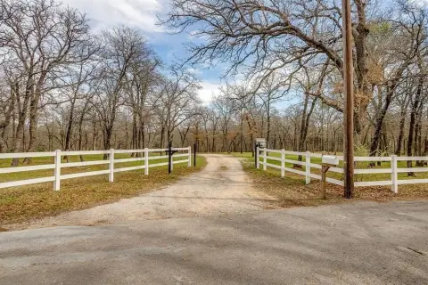 Picturesque Farm and Ranch Estate