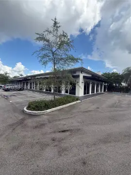 Retail/Office Suite with Private Restroom