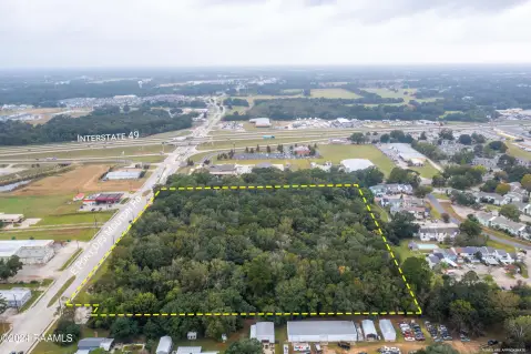 Commercial Land with Dual Frontage