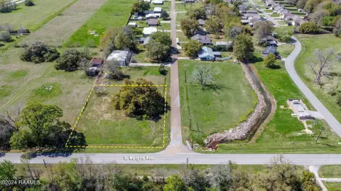 Neighborhood Commercial Frontage Land
