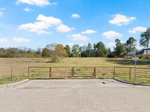 Residential Lots in Sulphur Springs