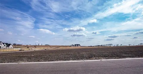 Residential Lot in Royals Ranch