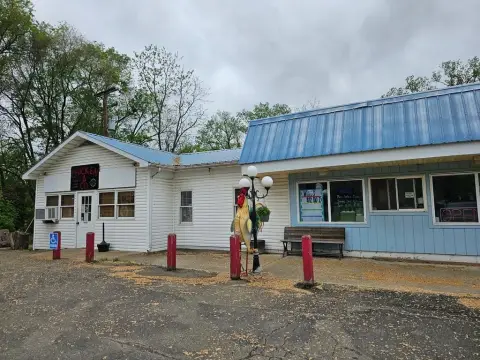 Remodeled Restaurant Space Near I-99
