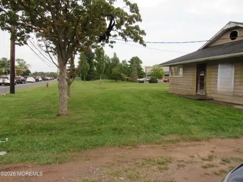 Highway Commercial Land