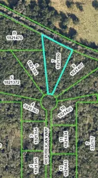 BROOKSVILLE Land in Private Community
