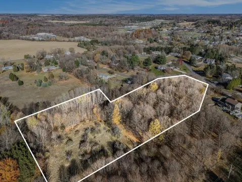 Expansive Land Parcel in Shelby