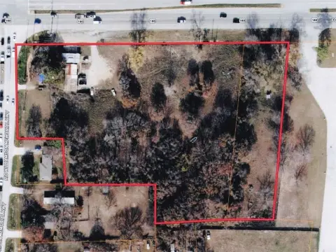 Prime Commercial Land Opportunity