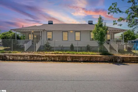 Renovated Duplex in Belton, SC