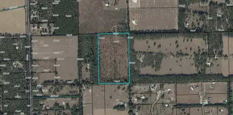 Agricultural Farmland with Water Available