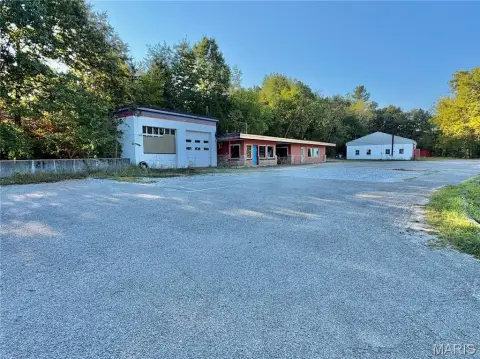 Multi-Building Mixed-Use Property
