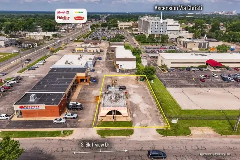 Freestanding Restaurant Building