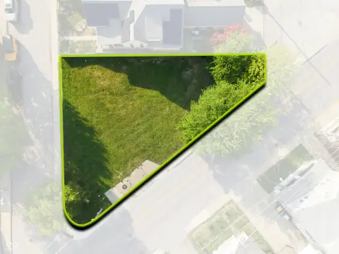 Fountain Square Corner Lot