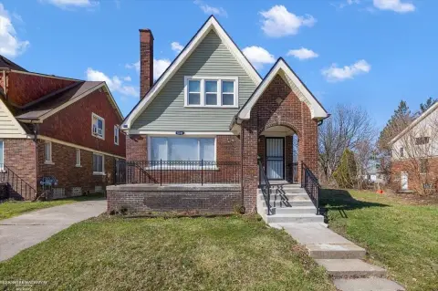 Updated Duplex in Detroit, MI