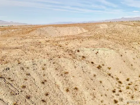 134+ Acre Bullhead City Land