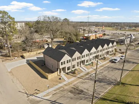 New Townhome Community Near Hospital