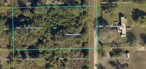Residential Land in Clewiston, Florida