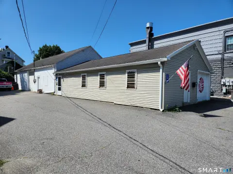 Flex Space with Office and Warehouse