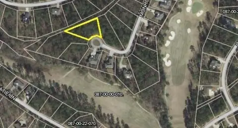 Lakefront Home Site in Community