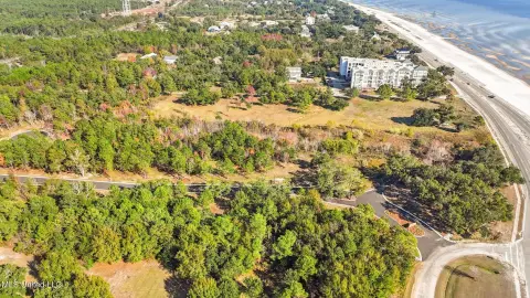 Waterfront Lot in Tidewood Subdivision