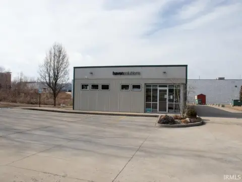 Flex Warehouse with Front/Rear Parking